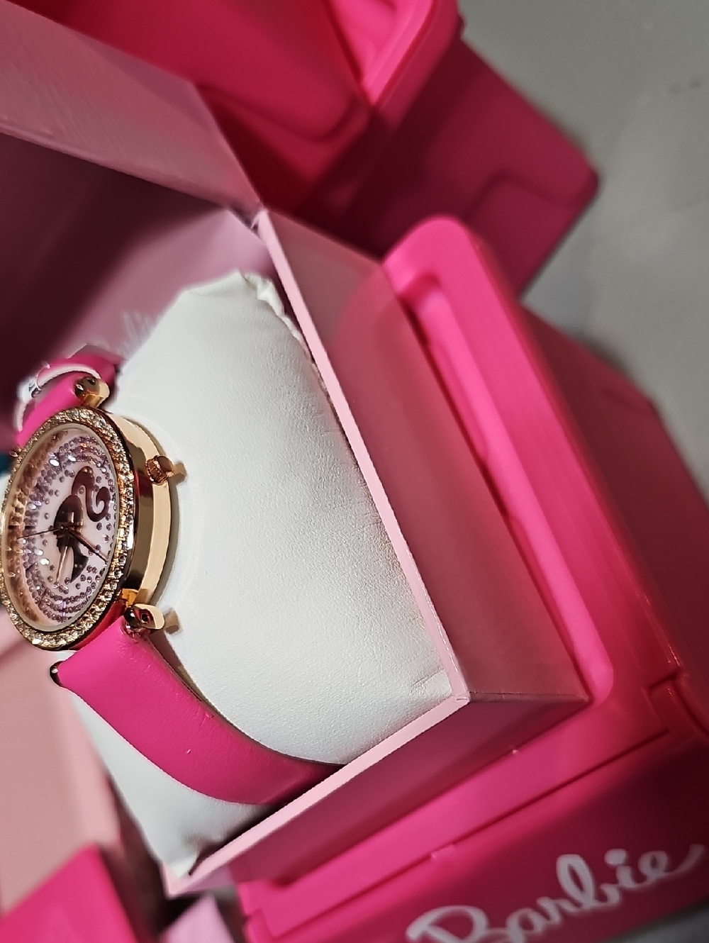 Barbie Gem Silhouette Quartz Analog Pink Womens Watch With Gift Box - Picture 4 of 7